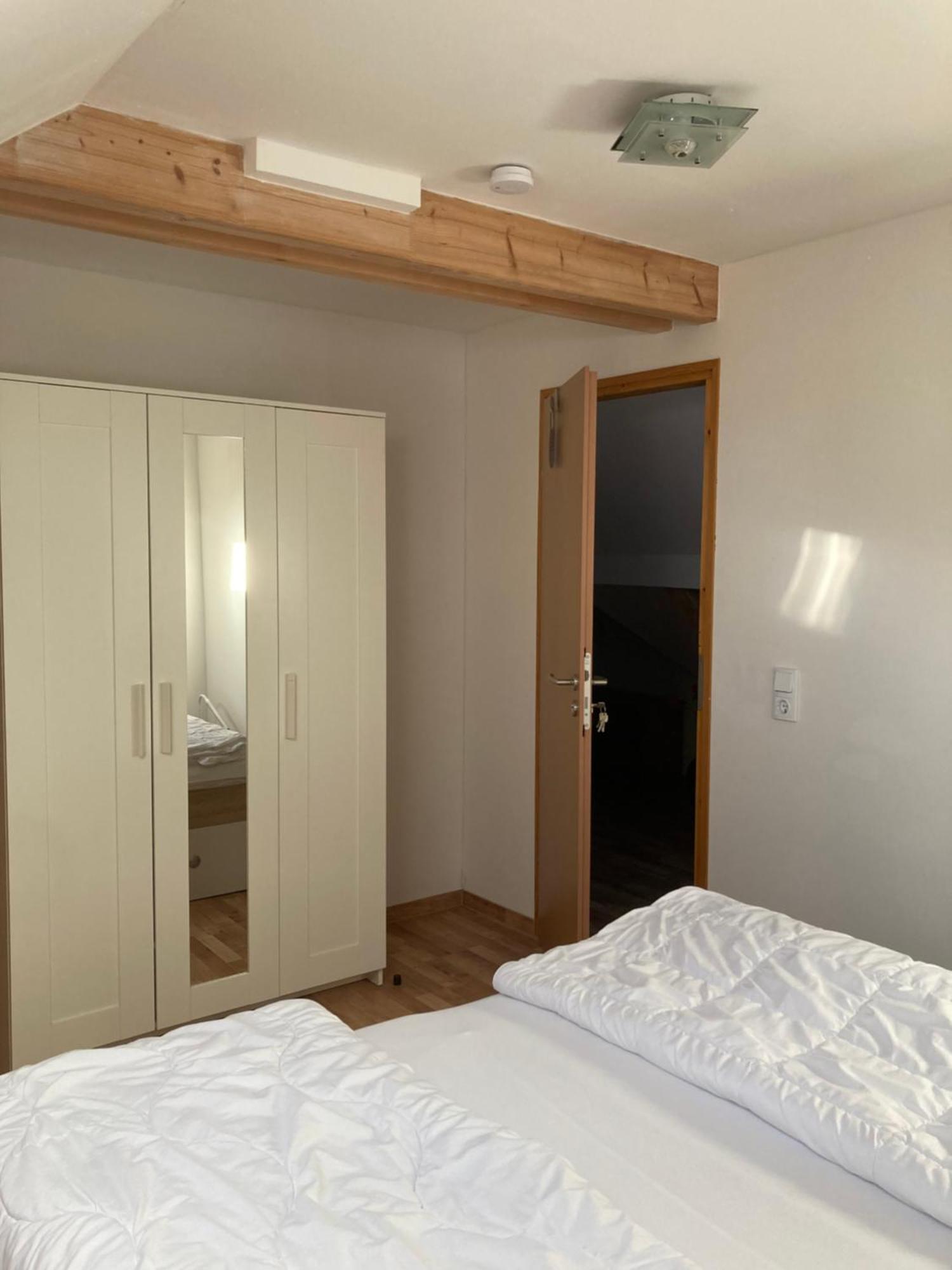 Gast-& Logierhaus Am Rheinsberger See Екстериор снимка